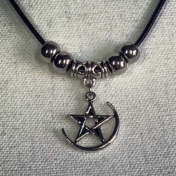 🍒 2PC PENTACLE STAR NECKLACE PENDANT EARRINGS SET WITCH BUNDLE BEADS LEATHER - Picture 4 of 12